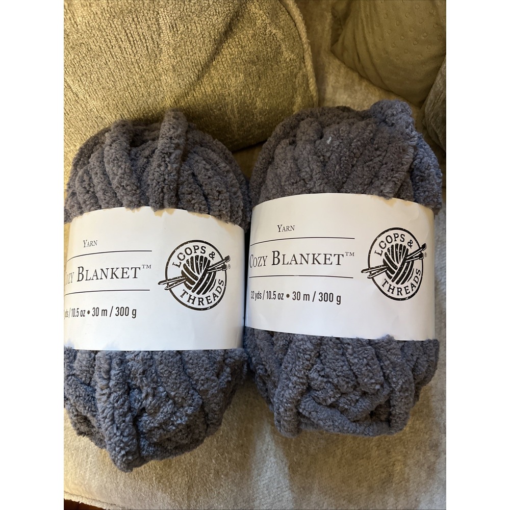 Loops & Threads Cozy Blanket Yarn Steel Gray 10.5 Oz 32 Yds Ea Jumbo Lot Of 2